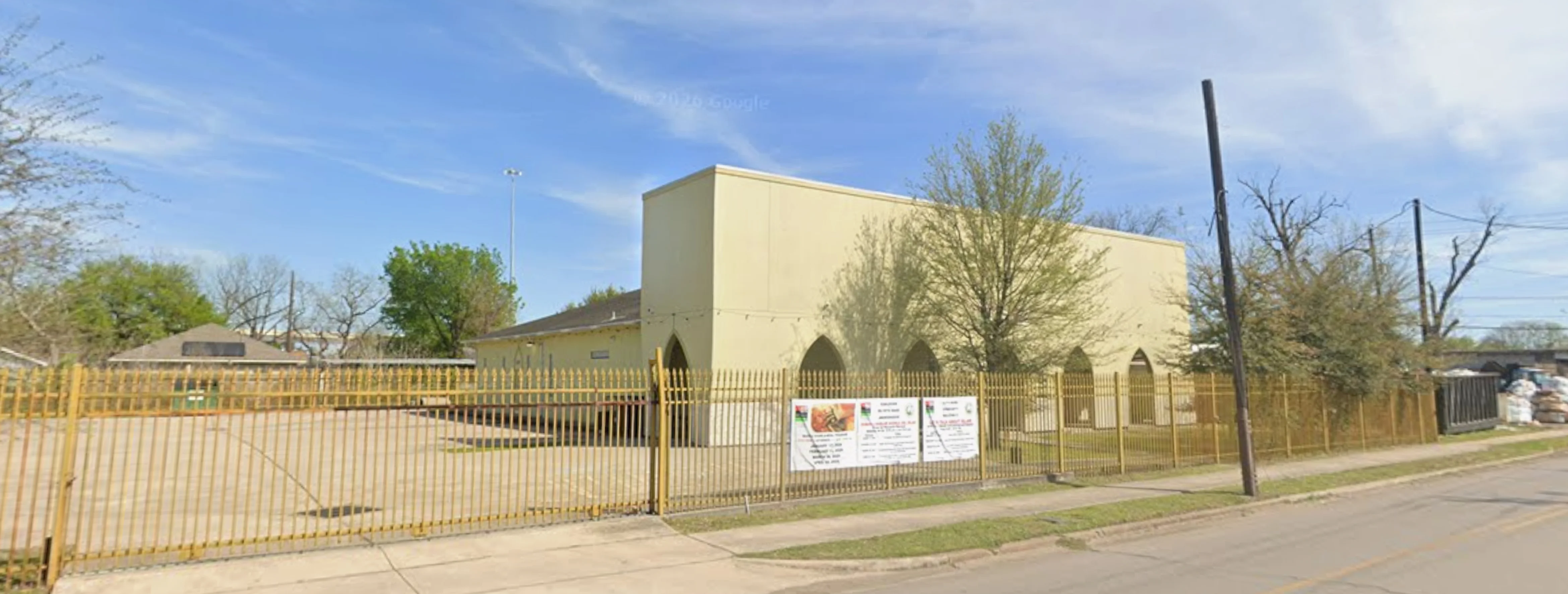Exterior view of Masjid Al-Rasul No. 2 Fifth Ward Houston building